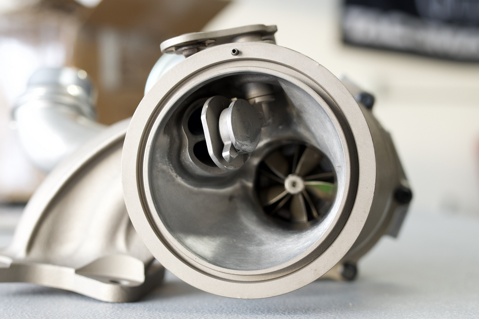 Stage 3 hybrid turbo upgrade for Land Cruiser LC250 tuning